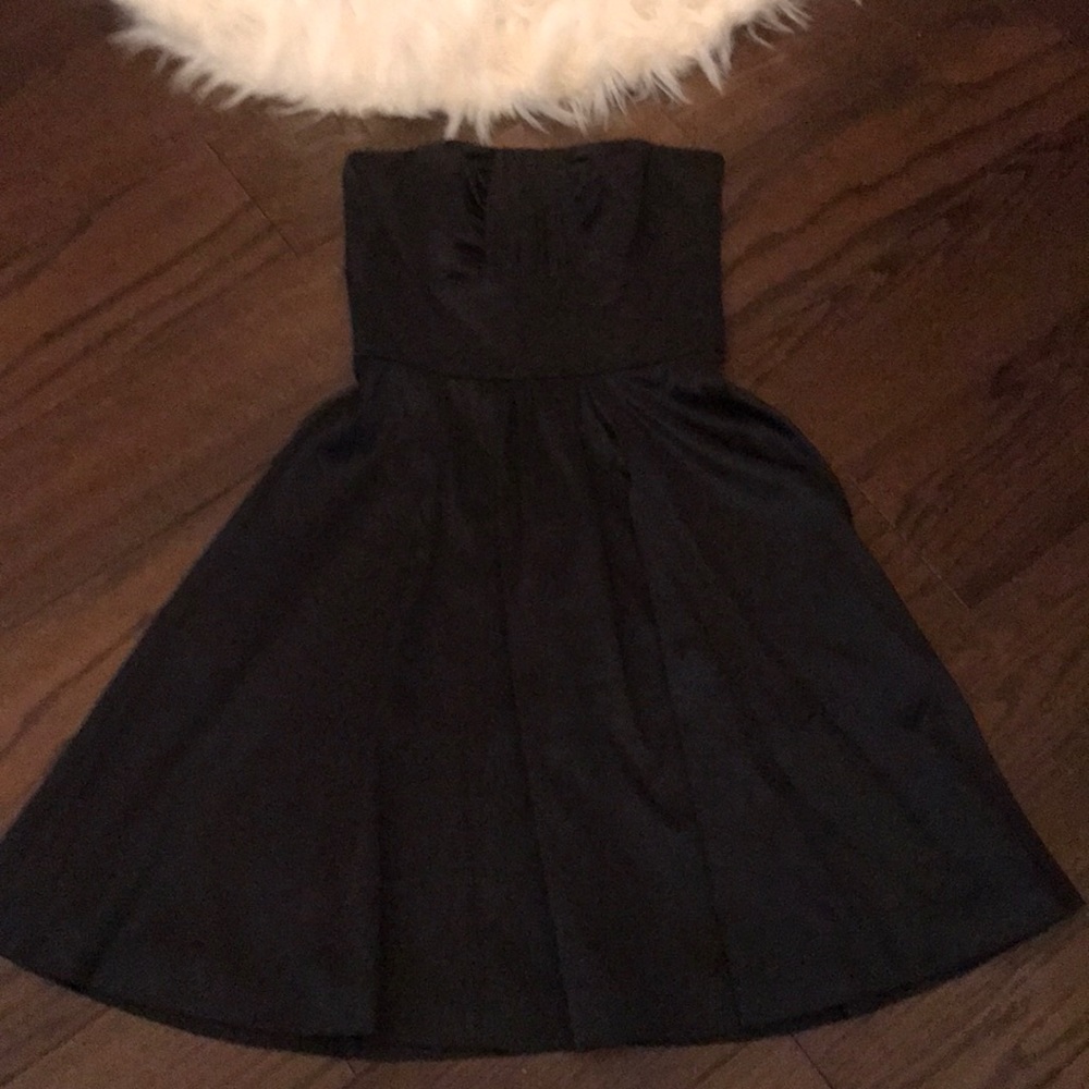 Black strapless dress